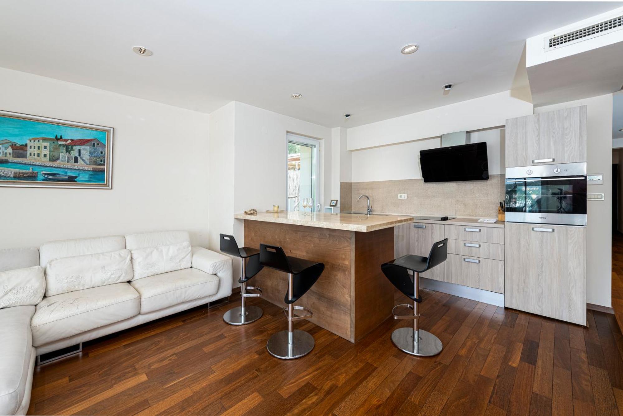 New Five Star Superior Apartment ซาตอน ภายนอก รูปภาพ